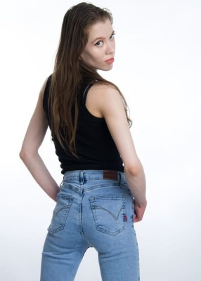 Проститутка Рая